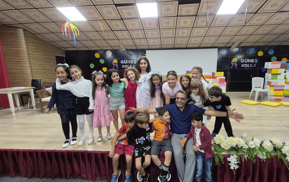 Sanatın yanında olmaya devam edeceğiz.